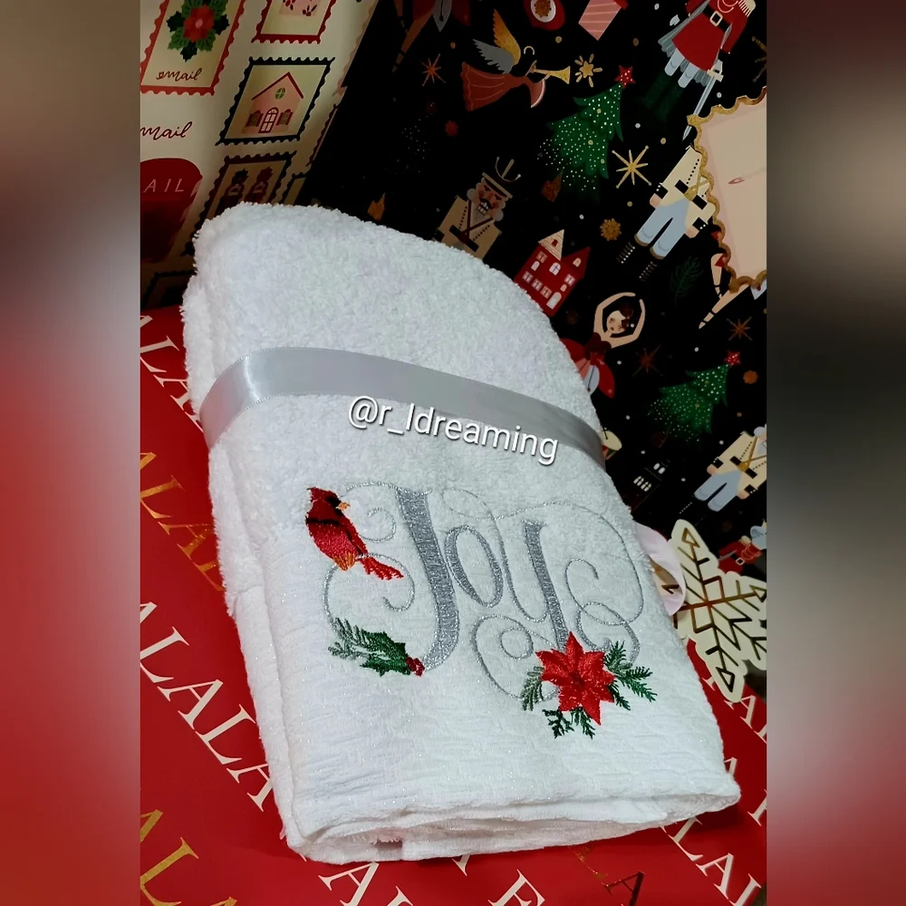 NWT Beekman Home Joy Embroidered Handtowel In Silver, Red, And White